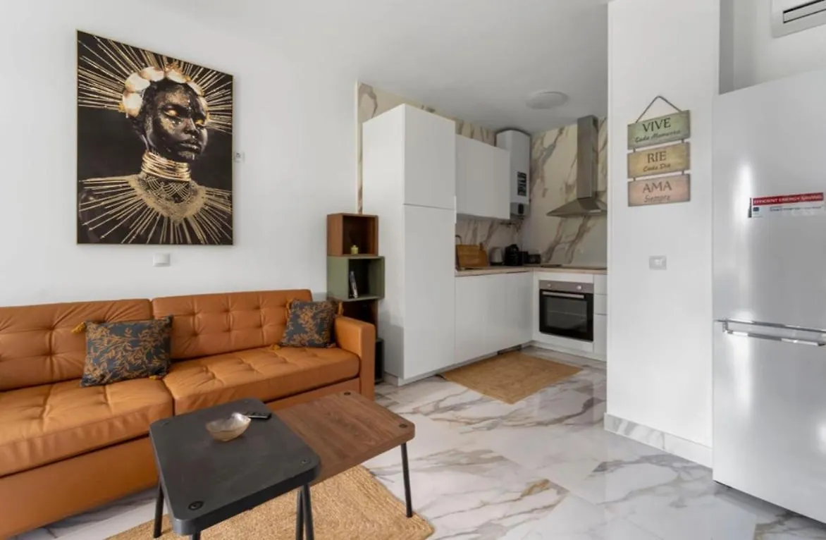 Casa Rosa At Green Parrot Apartments At Carihuela Torremolinos
