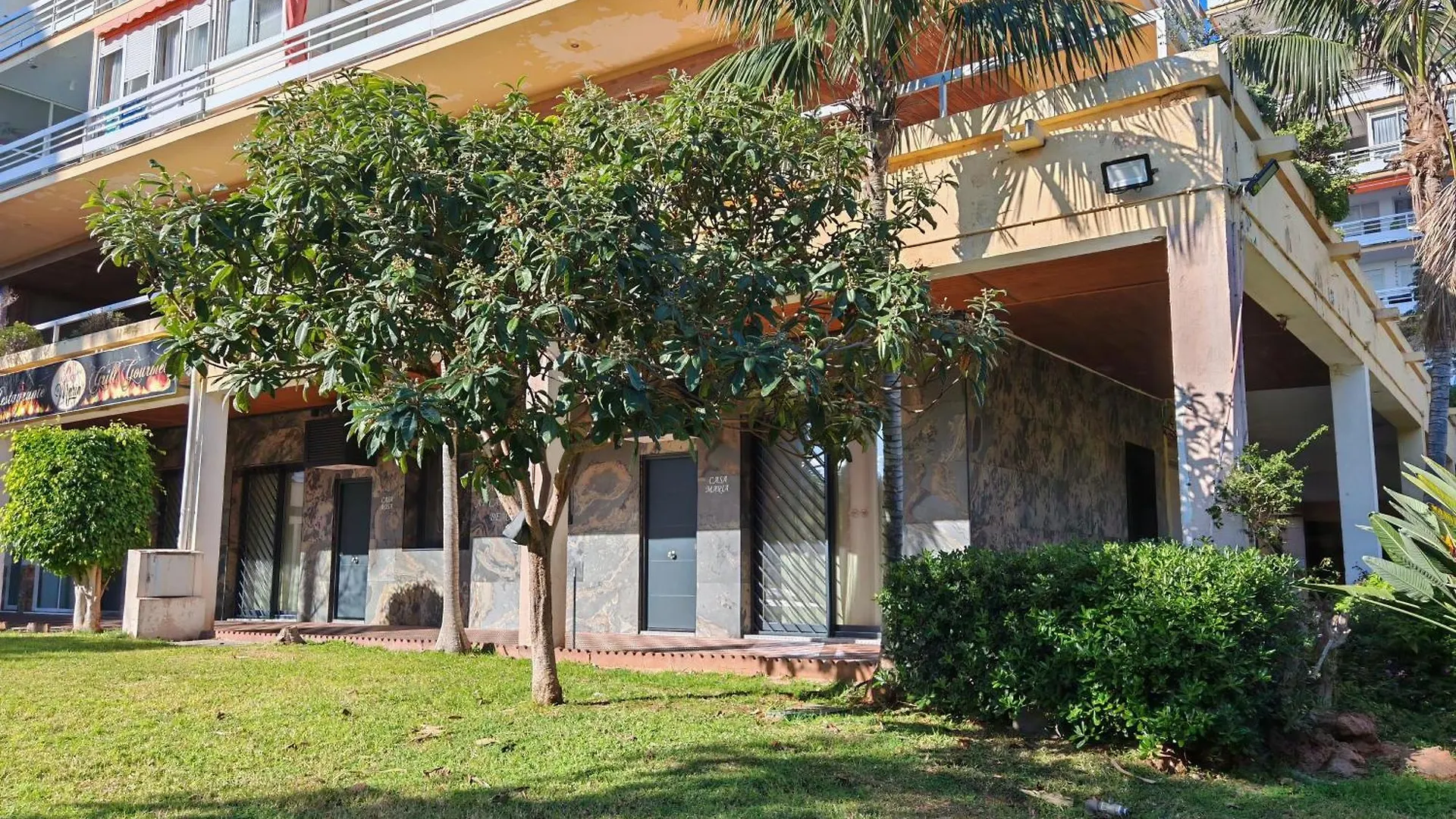 Casa Rosa At Green Parrot Apartments At Carihuela Torremolinos